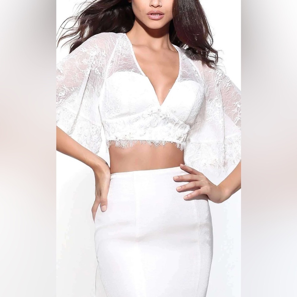 Sherri Hill Ivory Lace Bridal Topper Shrug Size 4 Open Back Wedding Lace Bolero